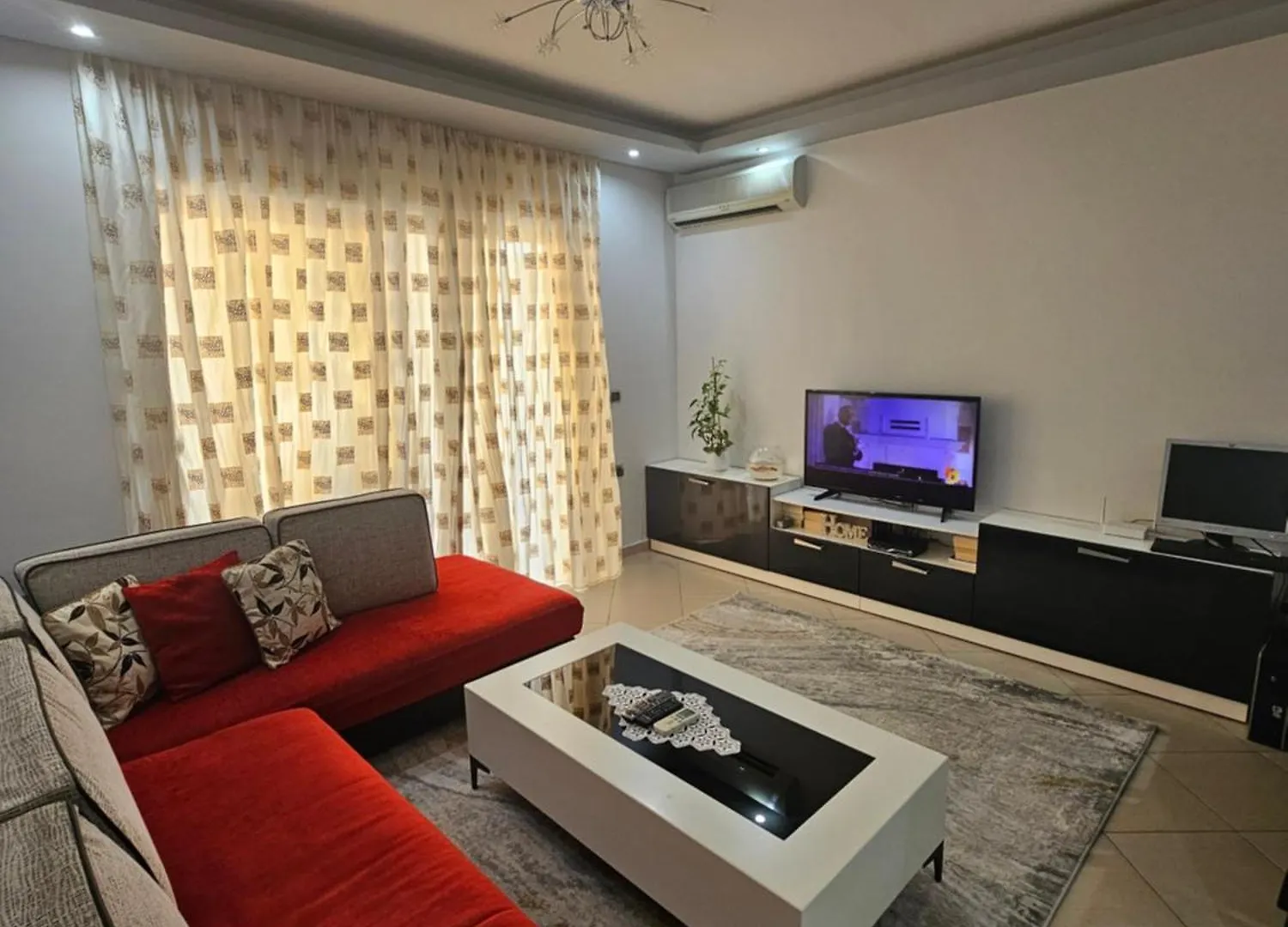 Lisala Apartments Sarandë